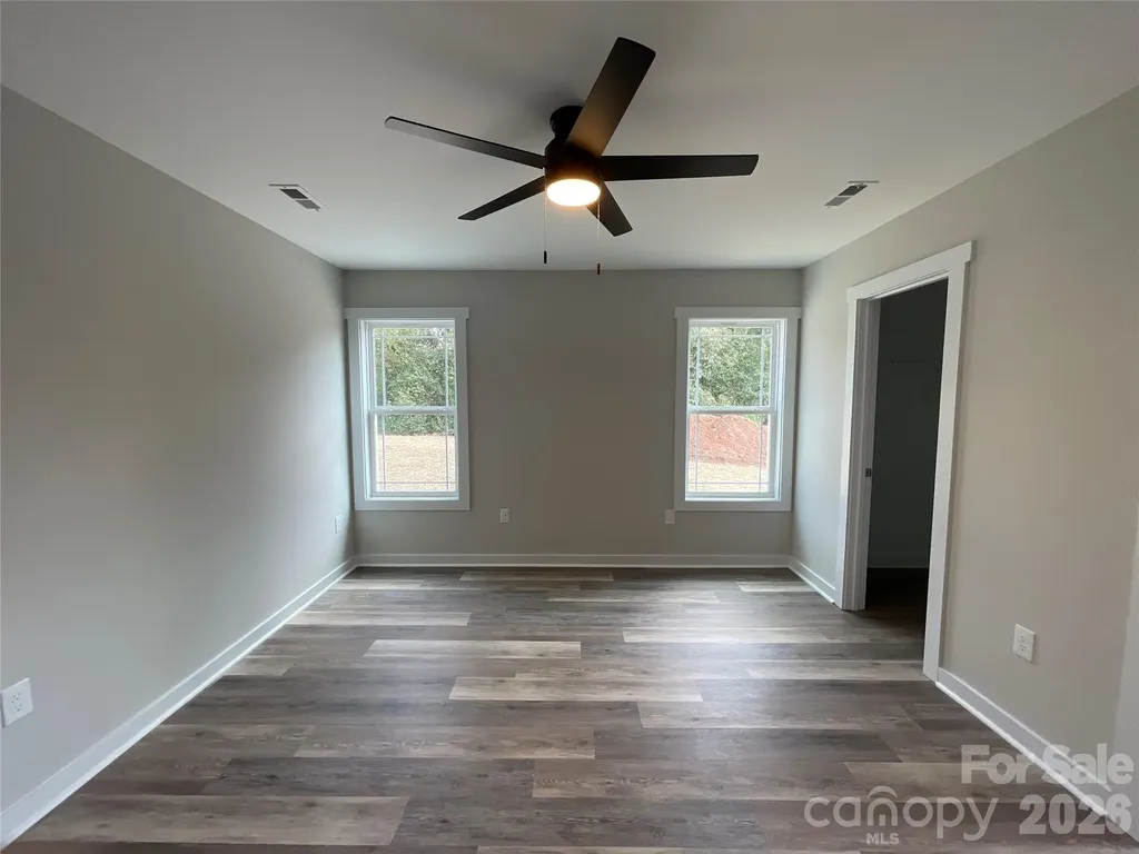 163 W Pine Street Norwood NC 28128