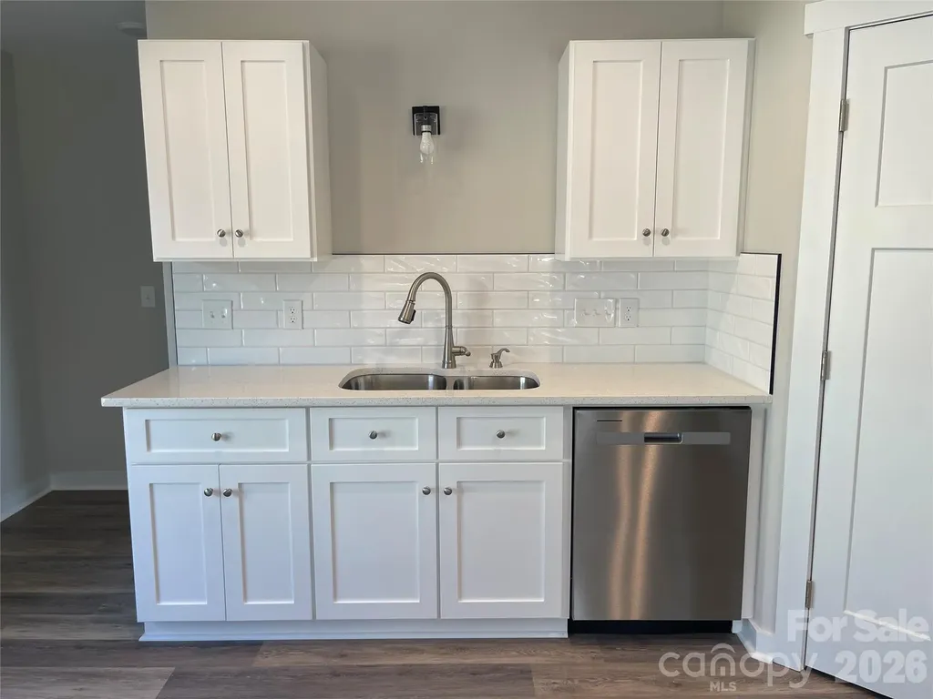 163 W Pine Street Norwood NC 28128