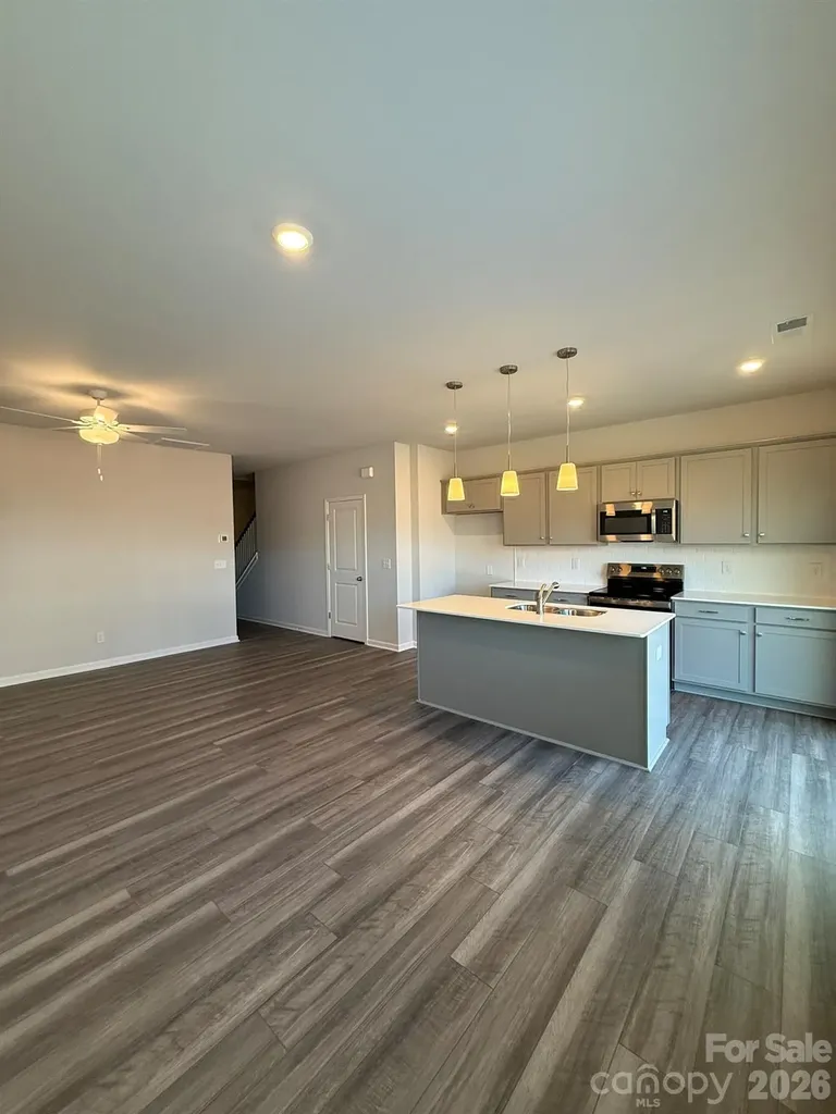 6336 Abelia Avenue Charlotte NC 28269