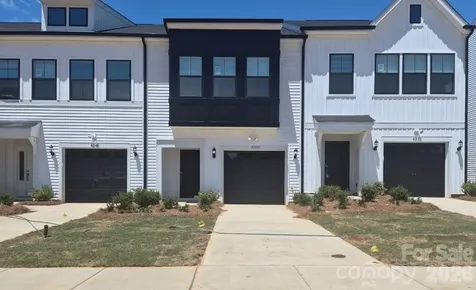 6336 Abelia Avenue Charlotte NC 28269
