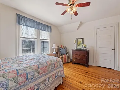 151 Hampton Heights Canton NC 28716