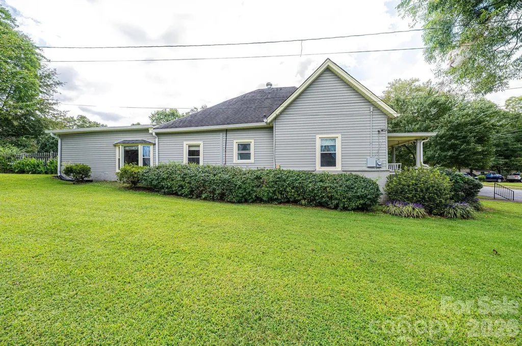 335 Harmon Street Forest City NC 28043