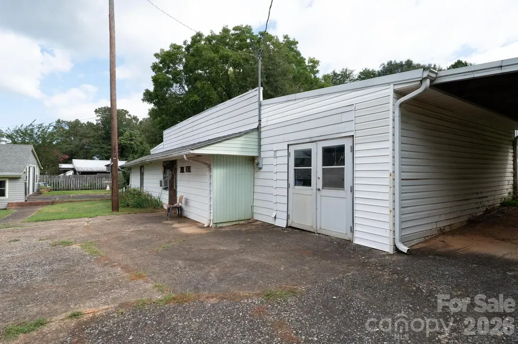 335 Harmon Street Forest City NC 28043
