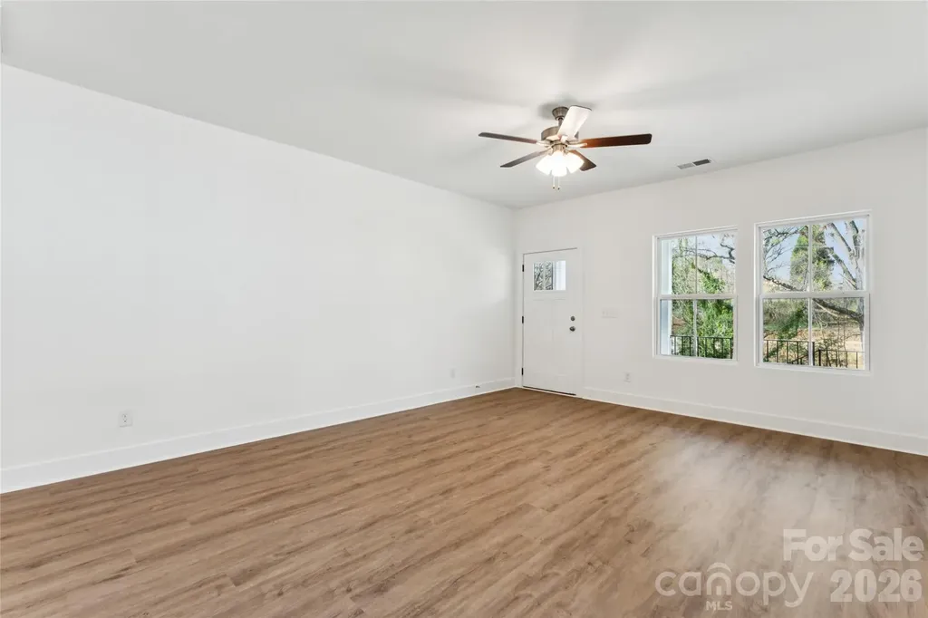 702 6th Street Spencer NC 28159