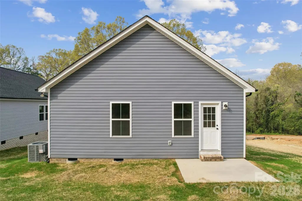 702 6th Street Spencer NC 28159