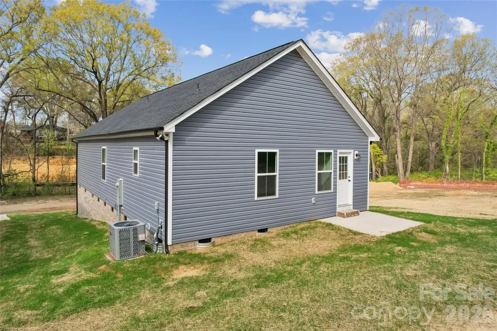 702 6th Street Spencer NC 28159
