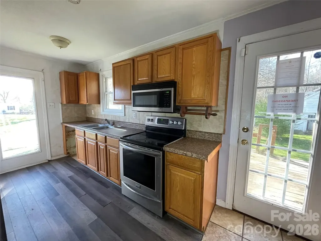 3542 Orchard Road Iron Station NC 28080