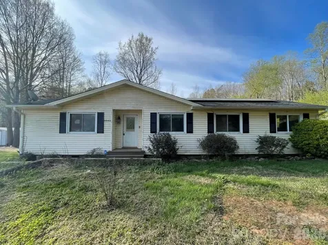3542 Orchard Road Iron Station NC 28080