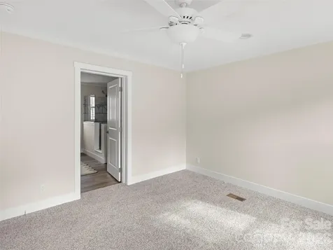 2095 Emmas Grove Road Fairview NC 28730