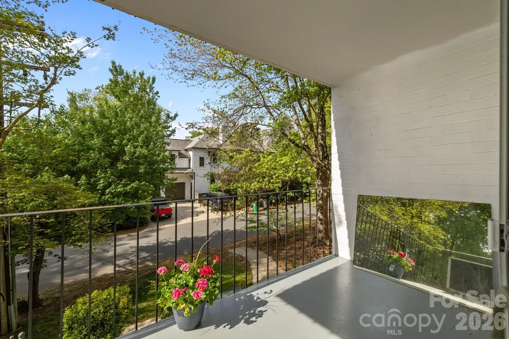 2503 Roswell Avenue Charlotte NC 28209