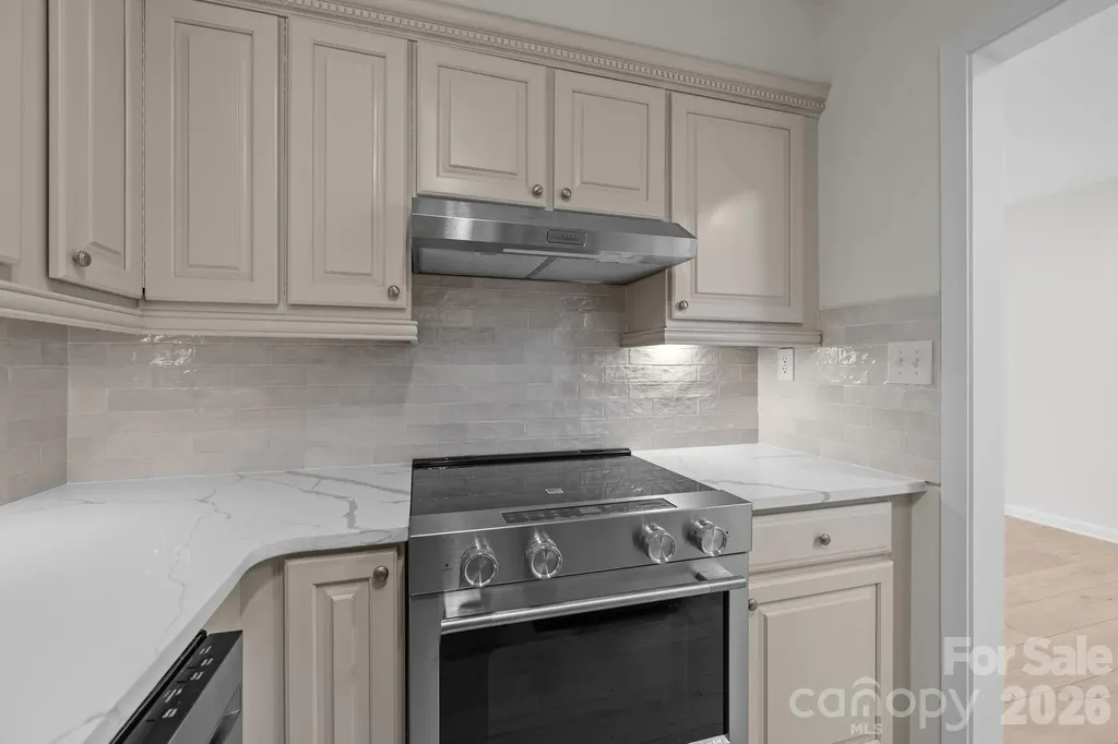 2503 Roswell Avenue Charlotte NC 28209