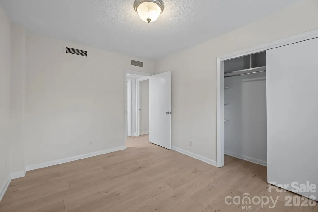 2503 Roswell Avenue Charlotte NC 28209