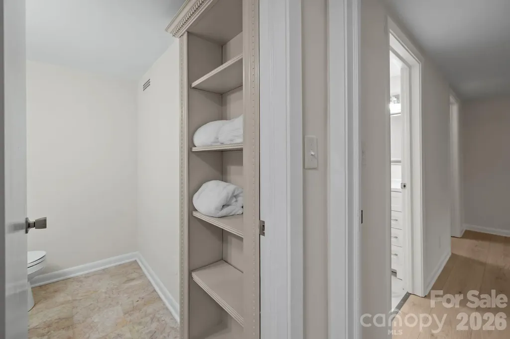 2503 Roswell Avenue Charlotte NC 28209