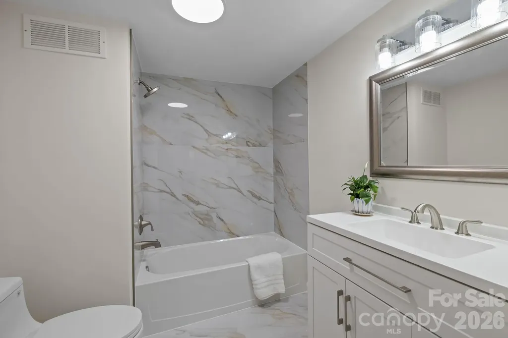 2503 Roswell Avenue Charlotte NC 28209