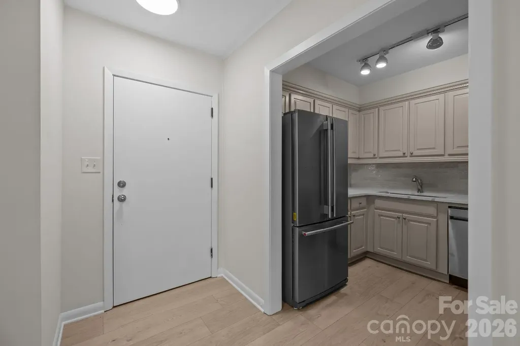 2503 Roswell Avenue Charlotte NC 28209