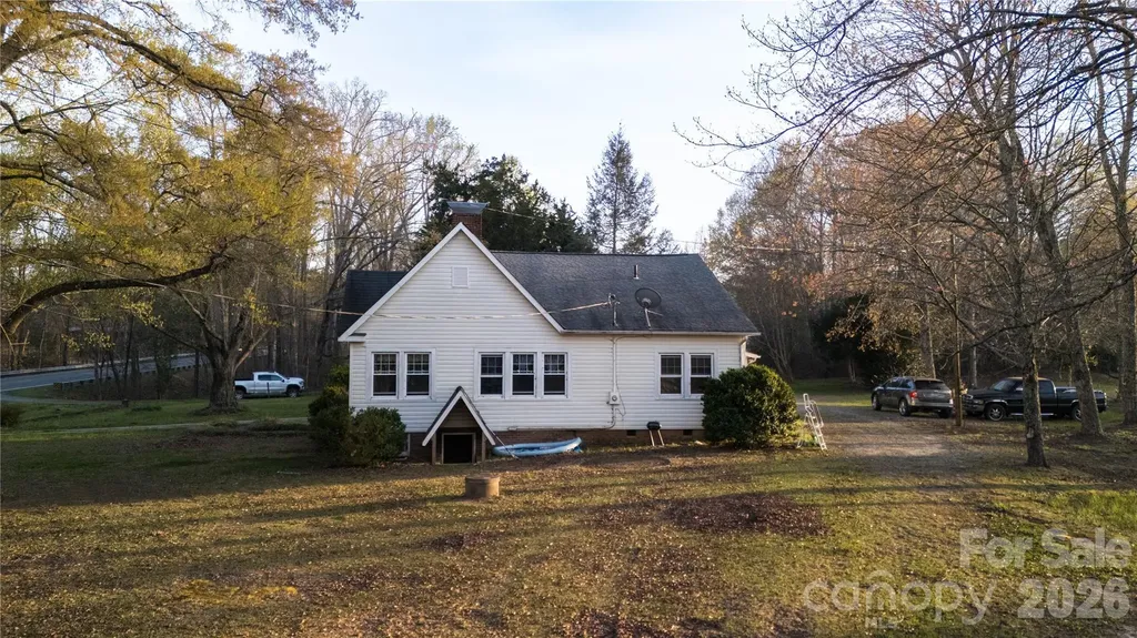 3771 Hwy 221 Highway N Union Mills NC 28137