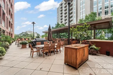 701 Royal Court Charlotte NC 28202