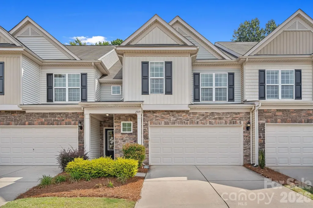 2219 Whitford Lane Charlotte NC 28210