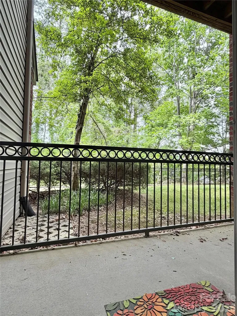 413 Appeldoorn Circle Asheville NC 28803