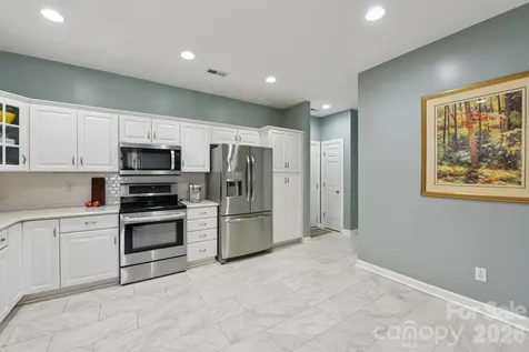 10816 Willow Crossing Drive Charlotte NC 28210