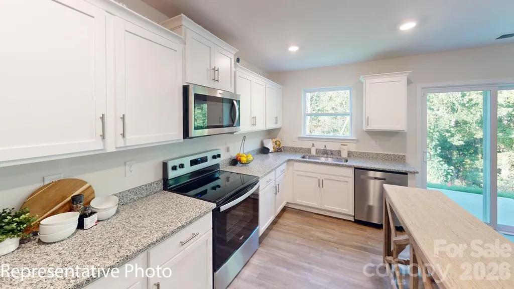 15119 Puffin Court Charlotte NC 28215