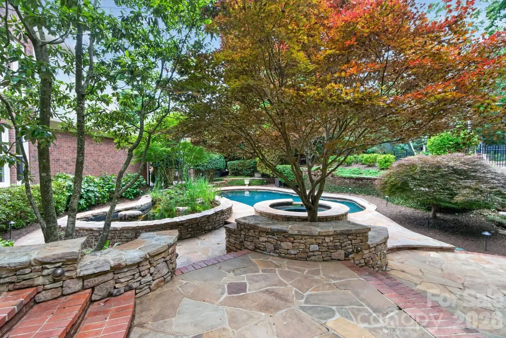 7810 Stonehaven Drive Waxhaw NC 28173