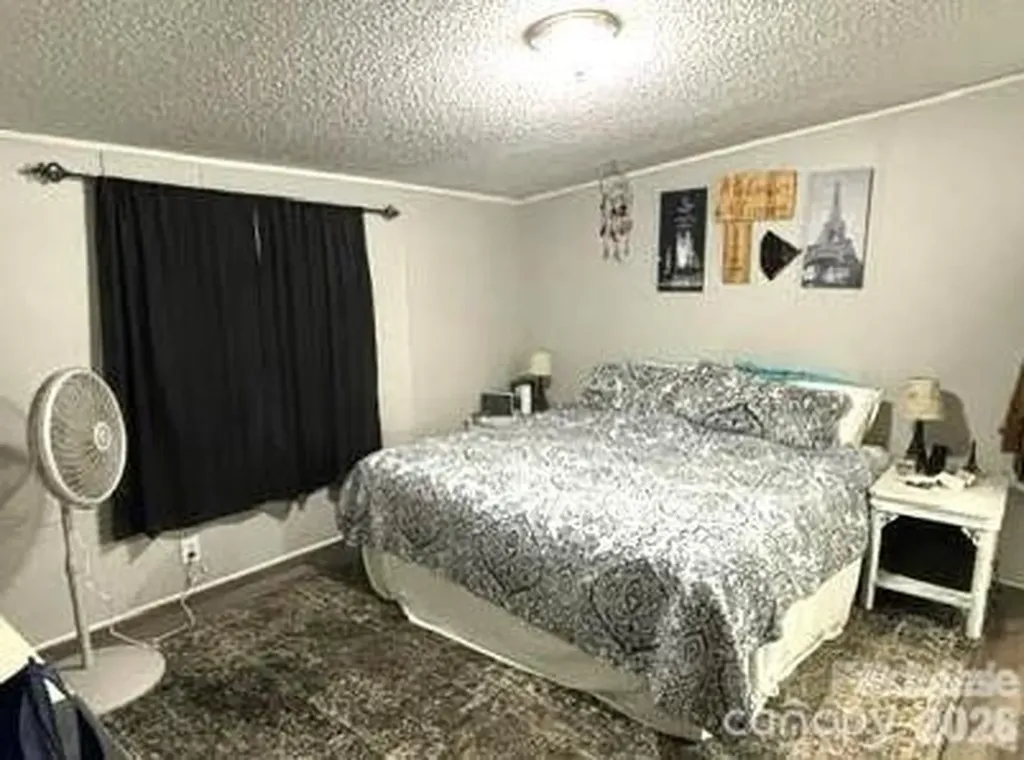 4412 Eagle Chase Drive Charlotte NC 28216