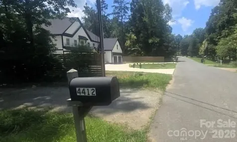 4412 Eagle Chase Drive Charlotte NC 28216