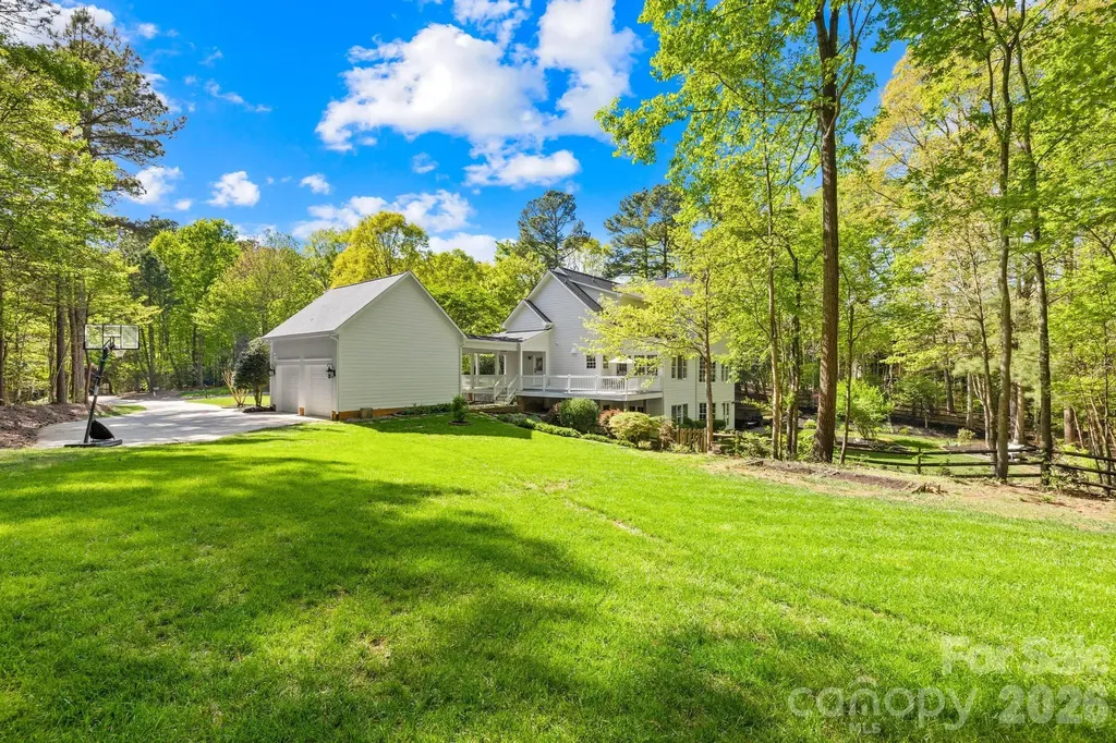 8830 Bluestone Bay Court Sherrills Ford NC 28673