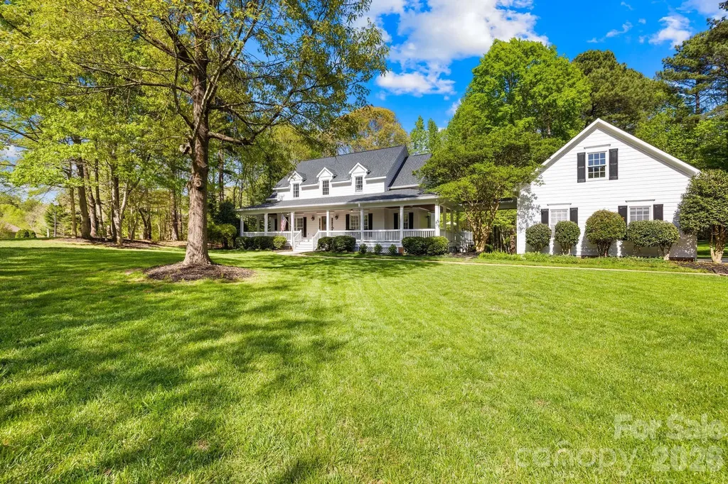 8830 Bluestone Bay Court Sherrills Ford NC 28673