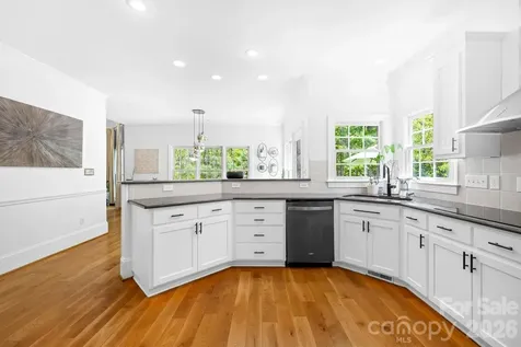 8830 Bluestone Bay Court Sherrills Ford NC 28673