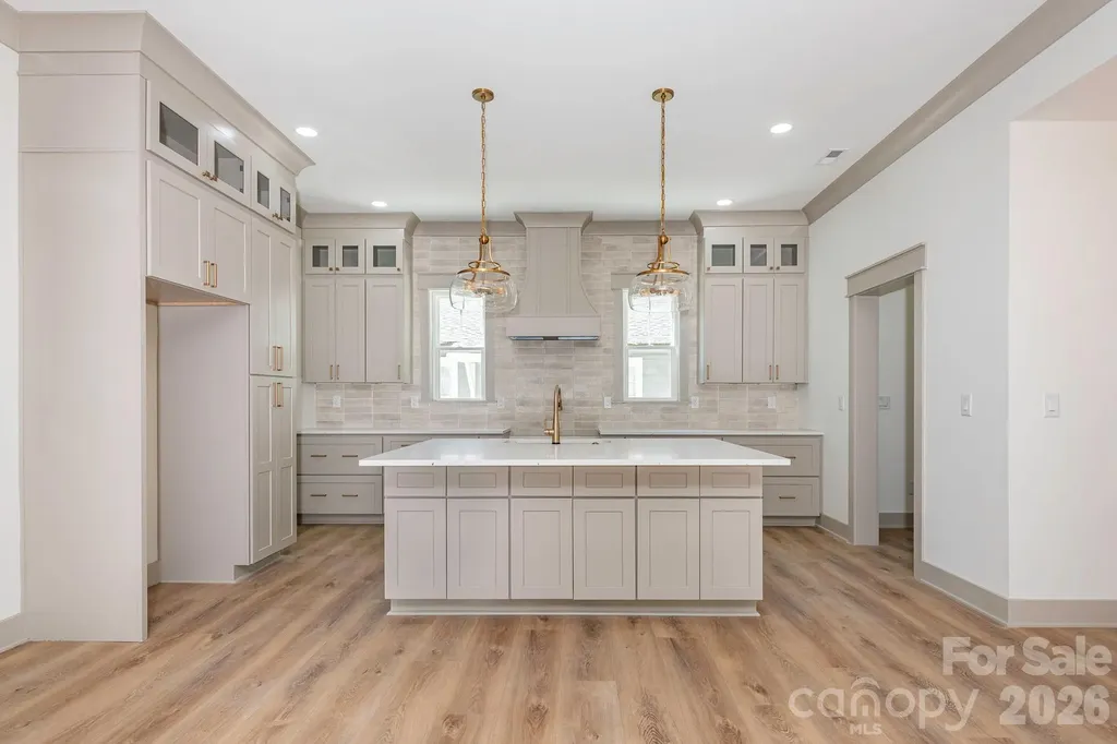1617 Parson Street Charlotte NC 28205
