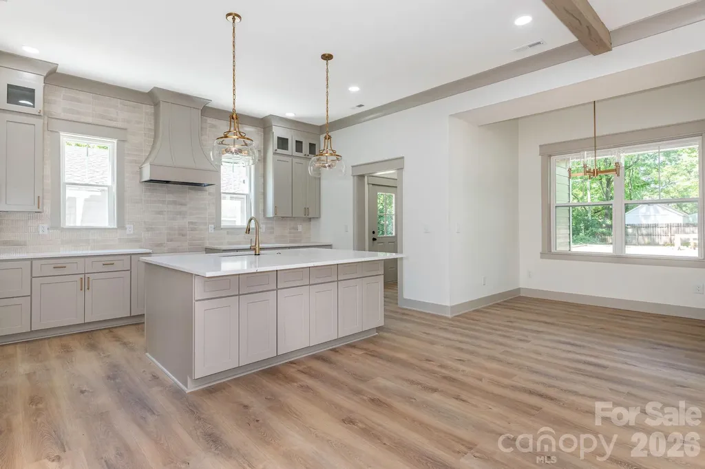 1617 Parson Street Charlotte NC 28205