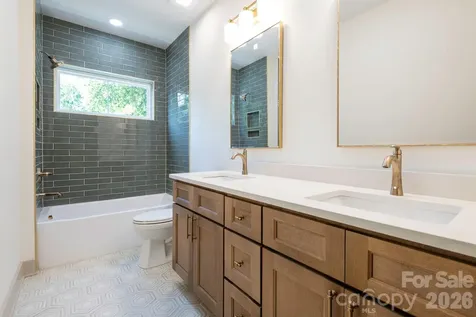 1617 Parson Street Charlotte NC 28205