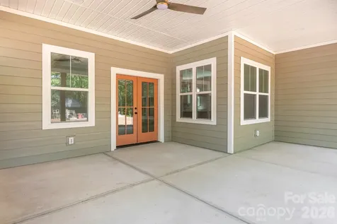 1617 Parson Street Charlotte NC 28205