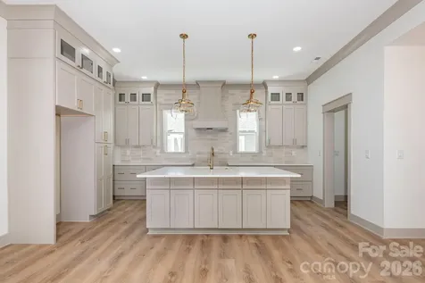 1617 Parson Street Charlotte NC 28205