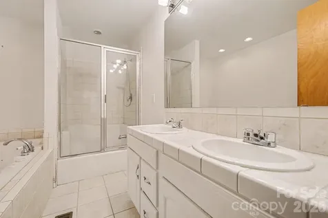 2627 Scarlet Circle Charlotte NC 28273