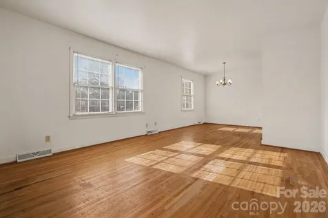 2627 Scarlet Circle Charlotte NC 28273