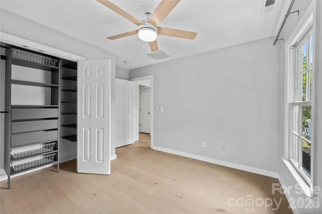 123 White Ash Drive E Asheville NC 28803