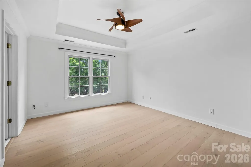 123 White Ash Drive E Asheville NC 28803