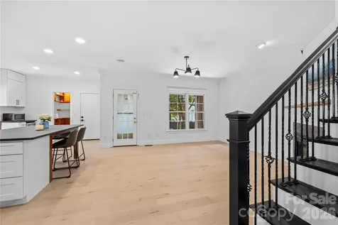 123 White Ash Drive E Asheville NC 28803