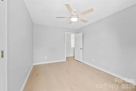 123 White Ash Drive E Asheville NC 28803