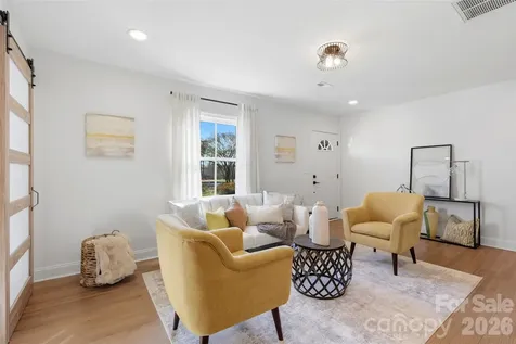 2414 Belfast Drive Charlotte NC 28208