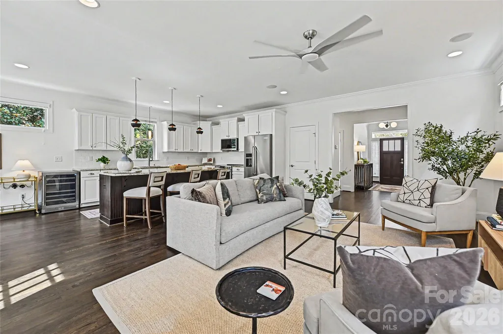 1102 Yale Place Charlotte NC 28209