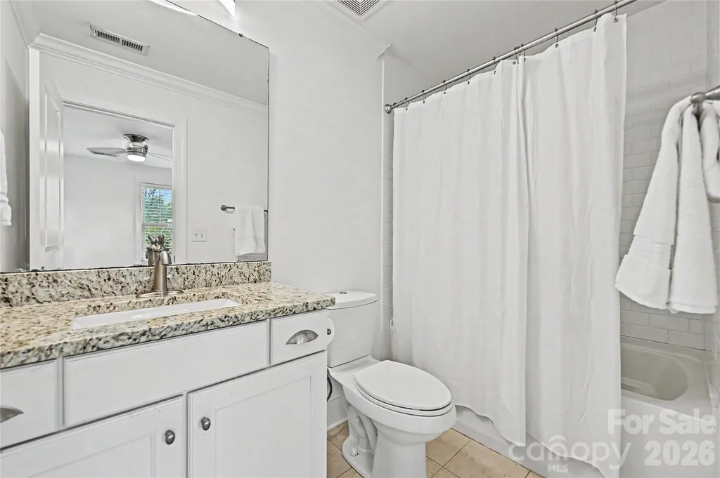 1102 Yale Place Charlotte NC 28209