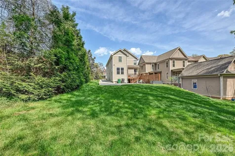 1102 Yale Place Charlotte NC 28209