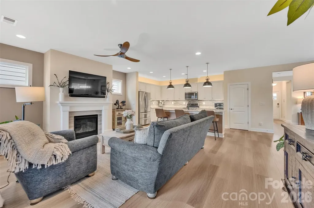 6243 Scuttle Lane Denver NC 28037
