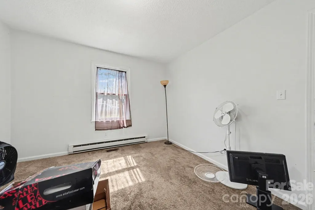 1332 Poston Circle Gastonia NC 28054