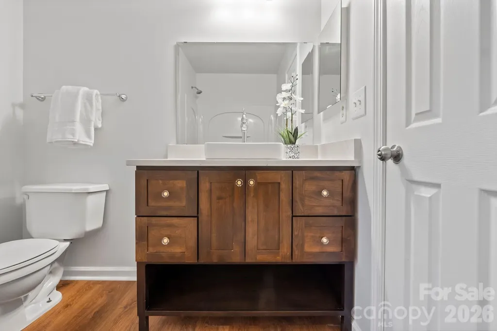 12318 Hennigan Place Lane Charlotte NC 28214