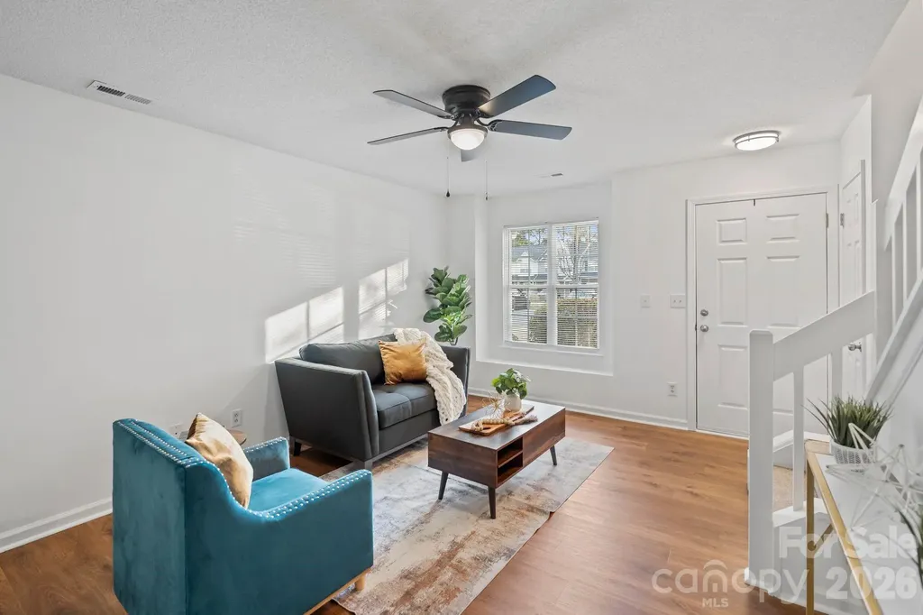 12318 Hennigan Place Lane Charlotte NC 28214